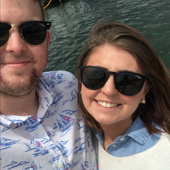 Meet your Posher, Taylor - Picture 1 of 1